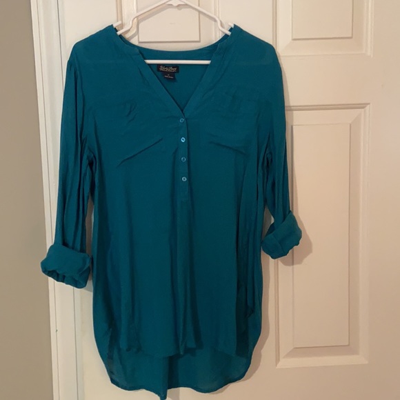 Size medium teal blouse - Picture 3 of 5